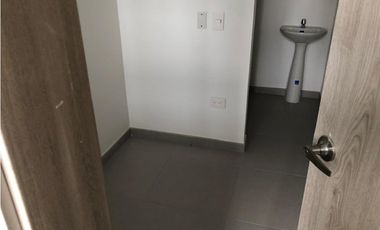 VENDE APARTAMENTO EN EL RECREO