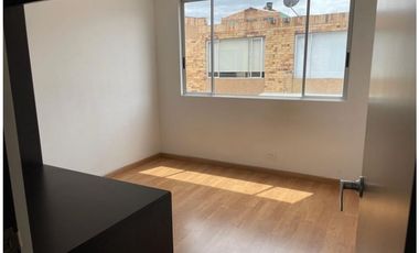 VENDO HERMOSA CASA EN CAJICA, CONJUNTO CERRADO.