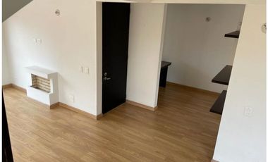 VENDO HERMOSA CASA EN CAJICA, CONJUNTO CERRADO.