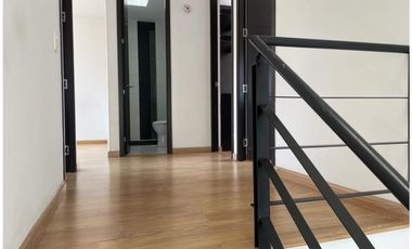 VENDO HERMOSA CASA EN CAJICA, CONJUNTO CERRADO.
