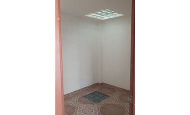 SE RENTA CASA SEGUNDO PISO SANTA MONICA - DOSQUEBRADAS