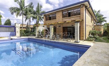 Vendo Casa urbanizacion cerrada LA ESTRELLA Suramerica