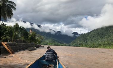 TERRENO CON RIO Y QUEBRADAS CHAZUTA
