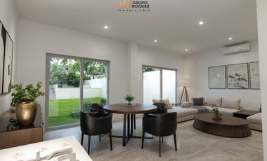 CASA CON ALBERCA Y JARDIN EN CUERNAVACA