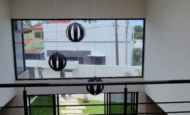 Casa Semi Amueblada de 3 Habitaciones con alberca y jardin con vigilancia