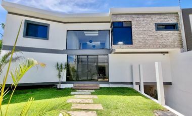 Casa Semi Amueblada de 3 Habitaciones con alberca y jardin con vigilancia