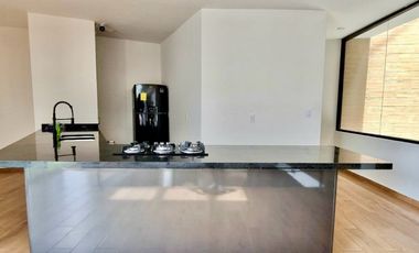 Casa Semi Amueblada de 3 Habitaciones con alberca y jardin con vigilancia