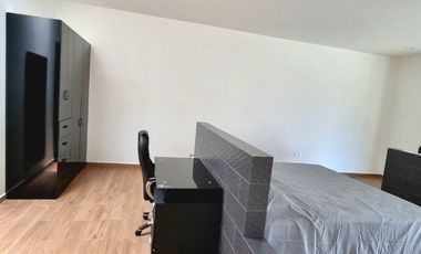 Casa Semi Amueblada de 3 Habitaciones con alberca y jardin con vigilancia