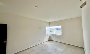 Casa en venta con alberca y jardin al sur de cuernavaca