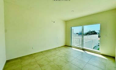 Casa en venta con alberca y jardin al sur de cuernavaca