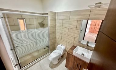 Casa en venta con alberca y jardin al sur de cuernavaca