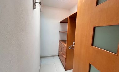 Casa de 1 nivel en renta en Burgos bugambilias