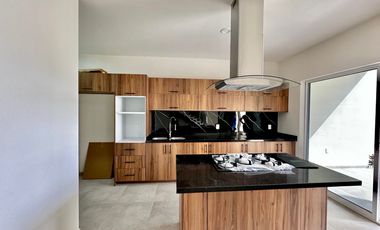 Casa - Fraccionamiento Burgos Bugambilias