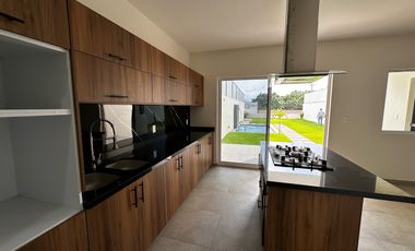 Casa - Fraccionamiento Burgos Bugambilias