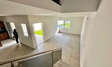 Casa - Fraccionamiento Burgos Bugambilias