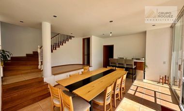 Enorme Propiedad frente al Lago de Exclusivo Kloster Sumiya Jiutepec. 4 Habitaciones