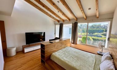 Enorme Propiedad frente al Lago de Exclusivo Kloster Sumiya Jiutepec. 4 Habitaciones