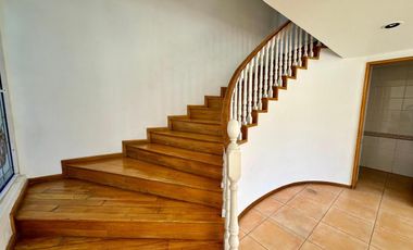 Enorme Propiedad frente al Lago de Exclusivo Kloster Sumiya Jiutepec. 4 Habitaciones