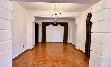 CASA  EN REFORMA AVENIDAS PRINCIPALES CON VIGILANCIA