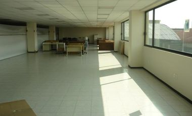 Oficinas en renta de 1,000 m2 en Naucalpan