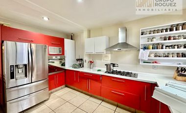 5 Recamaras con baño, bungalow, jardin y alberca enorme