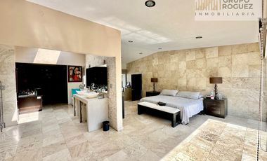 5 Recamaras con baño, bungalow, jardin y alberca enorme