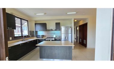 Alquiler de  Apartamento Linea Blanca en River Valley, Panamá Pacífico