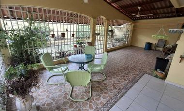 CASA A LA VENTA QUINTAS DE VILLA FLOR SAN ANTONIO