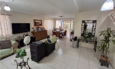 CASA A LA VENTA QUINTAS DE VILLA FLOR SAN ANTONIO