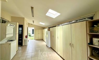 CASA EN VENTA EN COSTA SUR - VILLA VALENCIA