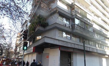 Excelente Local Comercial..!! En Pleno Providencia - Nuevo H