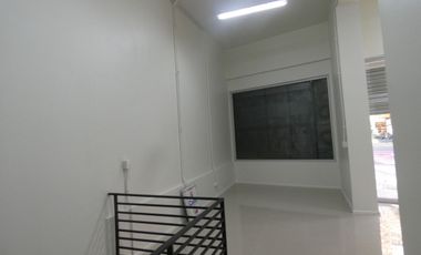 Excelente Local Comercial..!! En Pleno Providencia - Nuevo H