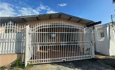 VILLA LUCRE / APARTAESTUDIO / 1 HABITACION / ENTRADA INDEPENDIENTE