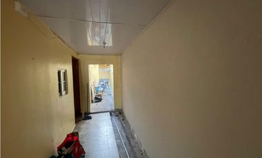 VILLA LUCRE / APARTAESTUDIO / 1 HABITACION / ENTRADA INDEPENDIENTE