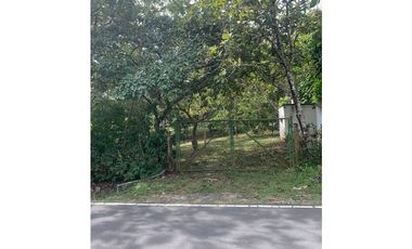 SE VENDE TERRENO DE 1500 METROS EN RIO MAR CERCA CE PLAYA / AG