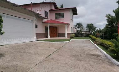 vendo hermosa casa en Villa lucre