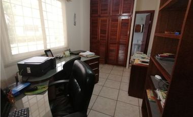 vendo hermosa casa en Villa lucre