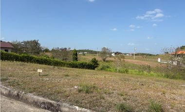 A LA VENTA TERRENO PLANO DE 811 METROS EN QUEBRADAS DEL VALLE / AG