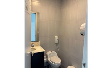 Move-in ready office at Prime Time Tower in Costa del Este