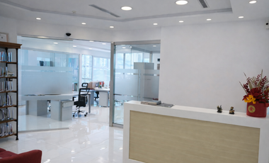 Move-in ready office at Prime Time Tower in Costa del Este