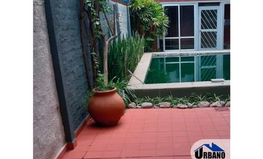 CASA EN AV. MORENO 2755