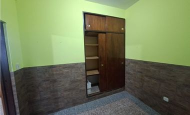 IMPECABLE CASA en PH EN ALQUILER - Ituzaingó Norte. A MTS DE AV. RATTI