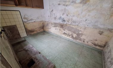 Casa a reciclar - Don Bosco y Falucho