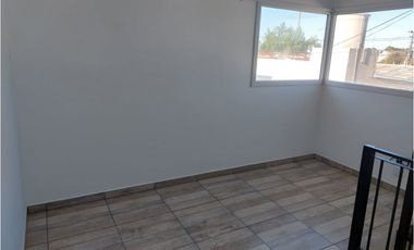 Alquiler 24 meses moderno dúplex de 3 ambientes.