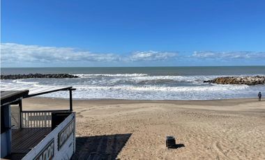 Chalet en venta ubicacion privilegiada en Santa Clara Del Mar