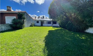 Chalet en venta ubicacion privilegiada en Santa Clara Del Mar