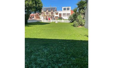 Chalet en venta ubicacion privilegiada en Santa Clara Del Mar