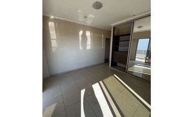 Se vende lujoso 3 dormitorios en zona Camba Cua