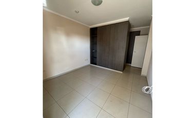 Se vende lujoso 3 dormitorios en zona Camba Cua