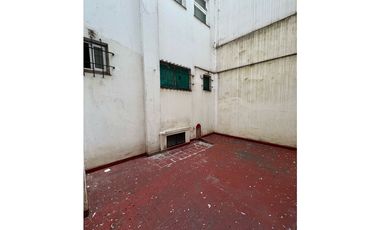 ALQUILER 24 MESES 3 AMBIENTES CON DOS PATIOS